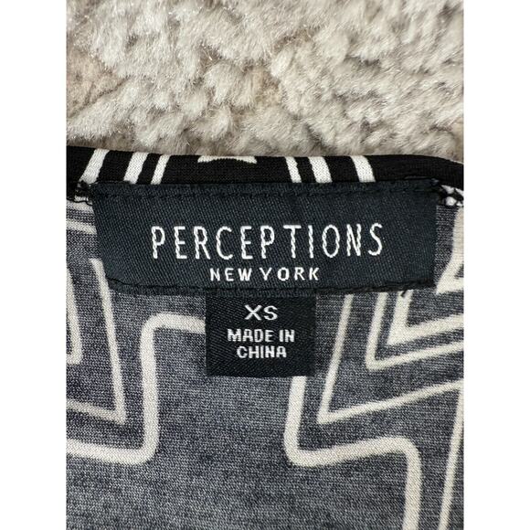 Perceptions Size XS Hankerchief Hem Zigzag Knee Length Flared Dress Black White - Picture 7 of 11